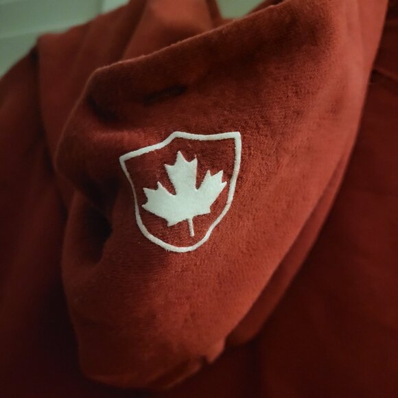 Unisex Red Roots Hoodie Fall/Winter Small - Picture 4 of 4